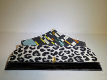 Load image into Gallery viewer, The Pearl Clutch #4
